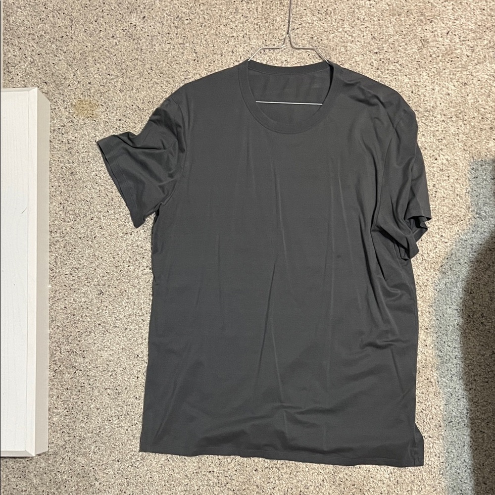 Men's Gray T-Shirt